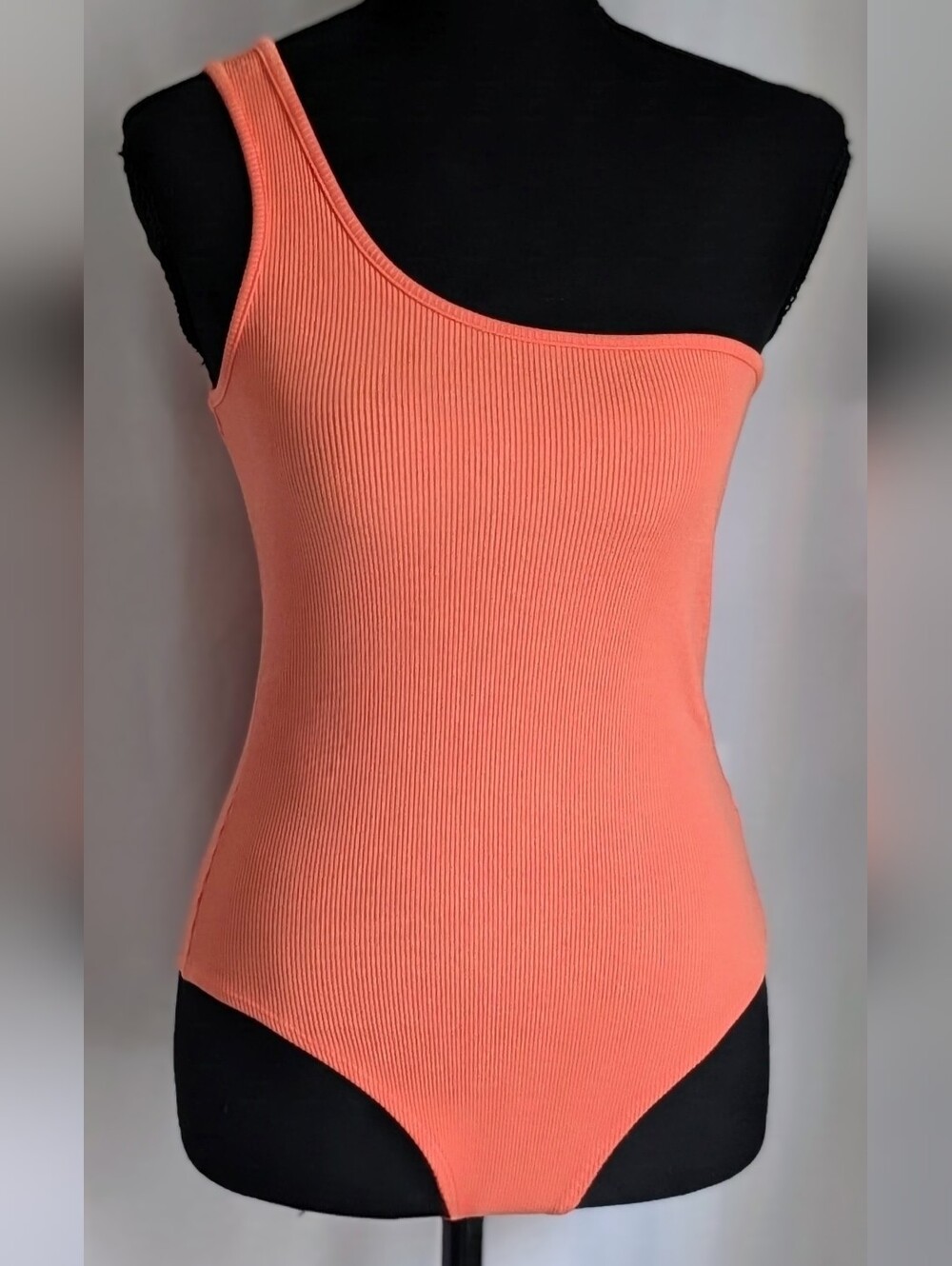 NWT L'AGENCE Cassidy One Shoulder Ribbed Bodysuit Coral Small
